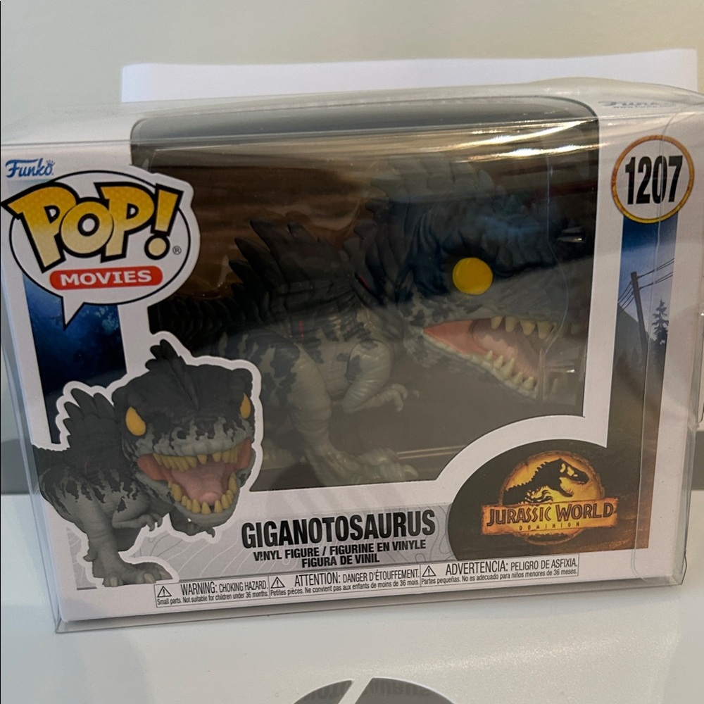 Funko Pop! Movies Giganotosaurus Vinyl Figure 1207 Jurassic World NEW soft case